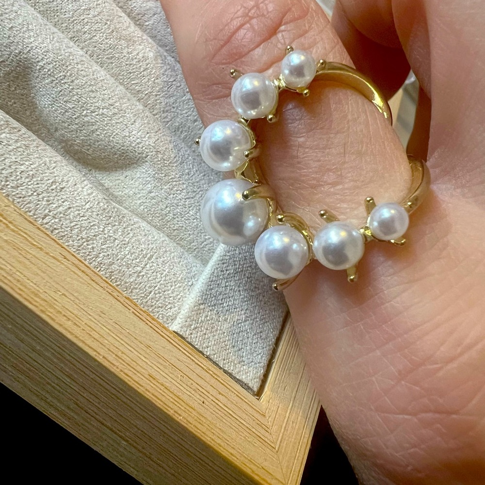 Pearl statement ring